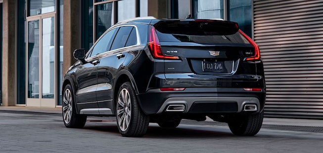 Estilizado diseño exterior trasero de tu SUV compacta, Cadillac XT4 2023